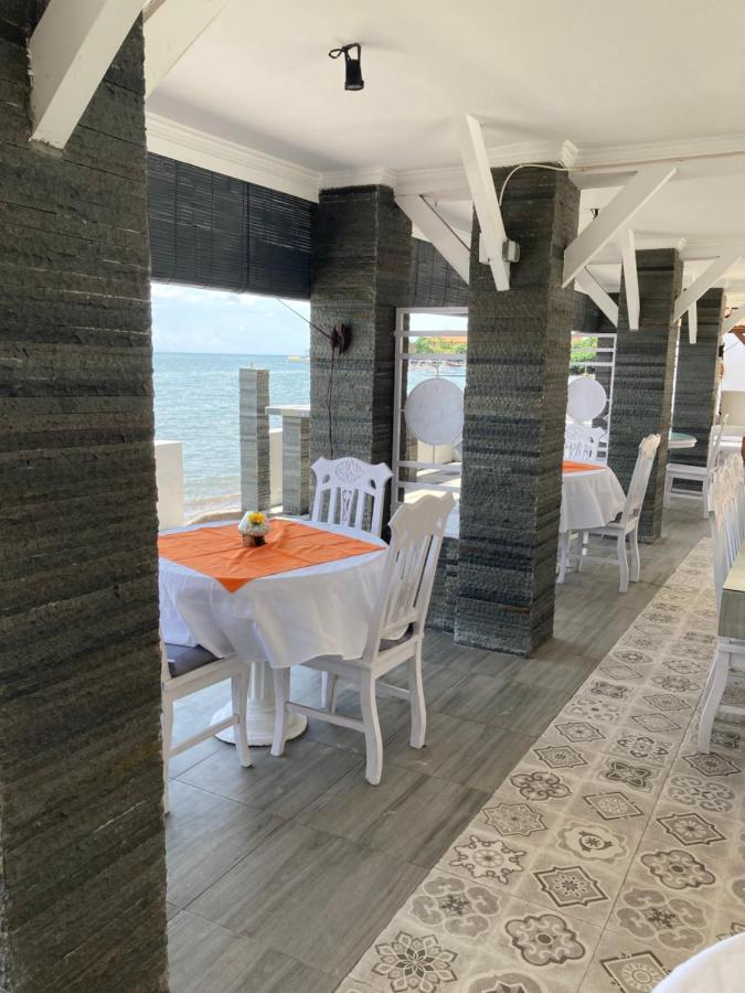 Villa Agung Beach Inn Lovina  Exterior photo