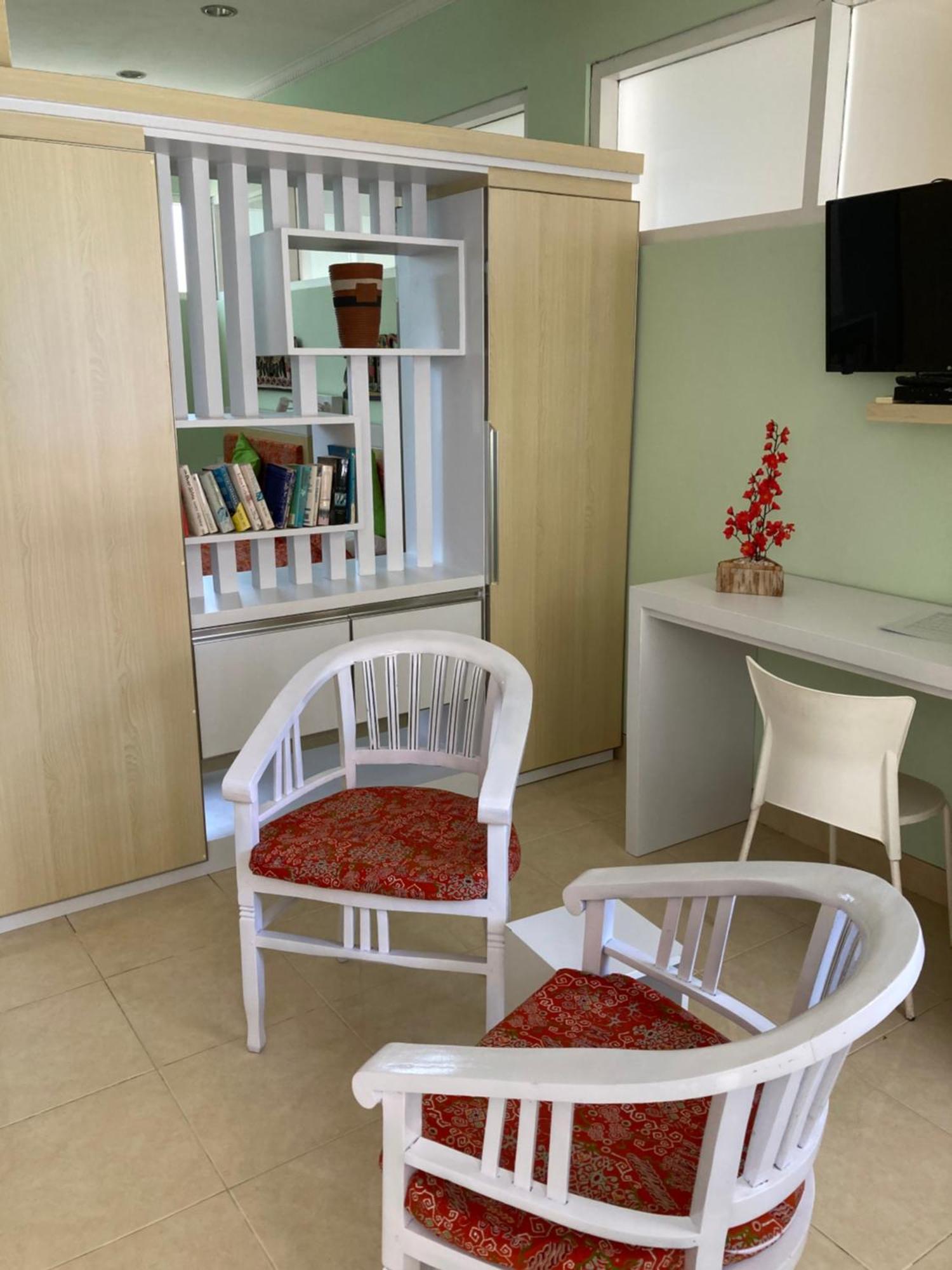 Villa Agung Beach Inn Lovina  Room photo