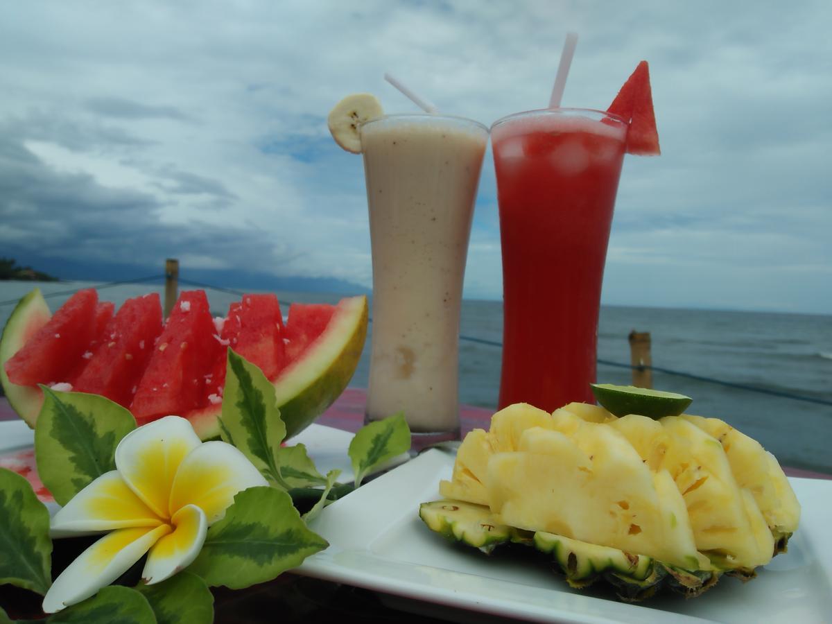 Villa Agung Beach Inn Lovina  Exterior photo